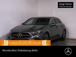 Mountain grau Gebraucht 2024 Mercedes A180 Progressive Limousine | 29.290 € (Fairer Preis)