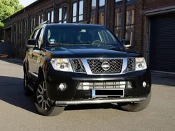 Schwarz Gebraucht 2012 Nissan Pathfinder SUV | 10.599 € (Guter Preis)