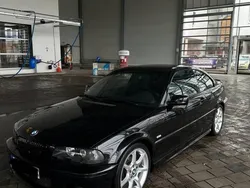 Schwarz Gebraucht 2002 BMW 320 Coupé | 3.100 € (Guter Preis)