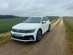 Weiß Gebraucht 2018 VW Tiguan R-line SUV | 28.990 € (Guter Preis)