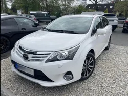 Weiß Gebraucht 2014 Toyota Avensis Kombi | 4.999 € (Superpreis)