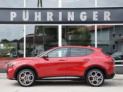 Rot Gebraucht 2023 Alfa Romeo Tonale Edizione Speciale SUV | 32.900 € (Fairer Preis)
