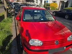 Rot Gebraucht 1999 VW Golf IV Basis Limousine | 2.890 € (Fairer Preis)