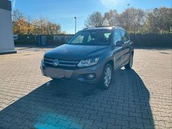Grau Gebraucht 2013 VW Tiguan Style SUV | 10.299 € (Fairer Preis)