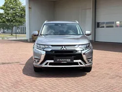 Grau Gebraucht 2019 Mitsubishi Outlander P-HEV Plus SUV | 15.990 € (Fairer Preis)
