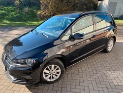 Schwarz Gebraucht 2018 VW Golf Sportsvan Van / Kleinbus | 13.300 € (Guter Preis)