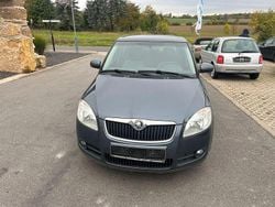 Grau Gebraucht 2009 Skoda Fabia Ambiente Kleinwagen | 1.200 € (Superpreis)