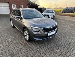 Grau Gebraucht 2024 Skoda Kamiq Ambition SUV | 19.990 € (Fairer Preis)