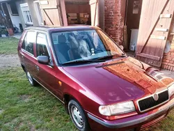 Rot Gebraucht 1999 Skoda Felicia Kleinwagen | 600 €