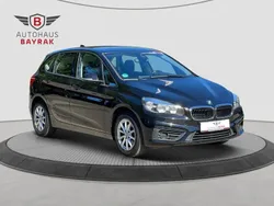 Schwarz Gebraucht 2016 BMW 214 Active Tourer Performance Van / Kleinbus | 9.490 €
