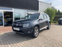 Grau Gebraucht 2015 Dacia Duster SUV | 7.480 € (Fairer Preis)