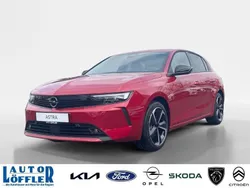 Peperoncino rot Gebraucht 2024 Opel Astra Enjoy Limousine | 26.850 € (Etwas zu teuer)