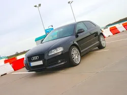 Schwarz Gebraucht 2010 Audi A3 Ambition Limousine | 6.600 € (Fairer Preis)