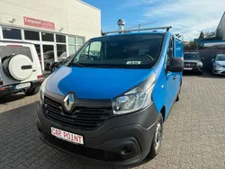 Blau Gebraucht 2018 Renault Trafic Komfort Van | 8.850 € (Guter Preis)