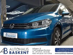 Blau Gebraucht 2021 VW Touran Active Van / Kleinbus | 24.990 € (Guter Preis)