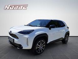Schneeweiß Gebraucht 2022 Toyota Yaris Hybrid Sport SUV | 27.450 € (Teuer)