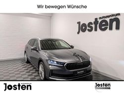Graphite grau metallic Gebraucht 2025 Skoda Superb Selection Kombi | 41.750 €