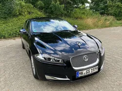 Schwarz Gebraucht 2012 Jaguar XF Limousine | 12.950 € (Fairer Preis)