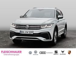 Weiss Gebraucht 2024 VW Tiguan Allspace R-line SUV | 47.880 € (Teuer)