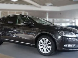 Moccaanthrazit perleffekt (metallic) Gebraucht 2011 VW Passat Comfortline Kombi | 7.250 € (Fairer Preis)