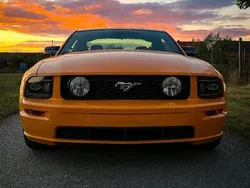 Orange Gebraucht 2008 Ford Mustang Coupé | 14.000 € (Etwas zu teuer)