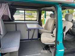 Grün Gebraucht 1991 VW T4 California Van | 16.855 €