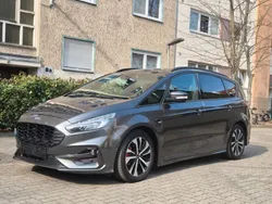 Grau Gebraucht 2020 Ford S-MAX ST-Line Van / Kleinbus | 20.900 € (Fairer Preis)