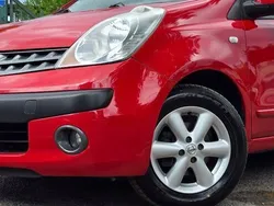 Rot Gebraucht 2006 Nissan Note Van / Kleinbus | 2.490 € (Fairer Preis)
