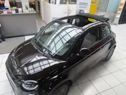 Nero profondo Gebraucht 2022 Fiat 500e Icon Cabrio | 19.950 € (Guter Preis)