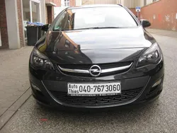 Karbonschw graphitschw midnigh Gebraucht 2014 Opel Astra Selection Kombi | 10.990 €