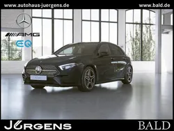 Metalliclack kosmosschwarz Gebraucht 2022 Mercedes A250 AMG Limousine | 30.940 € (Fairer Preis)