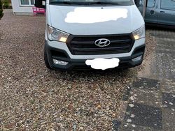 Weiß Gebraucht 2016 Hyundai H 350 Van | 11.999 € (Guter Preis)