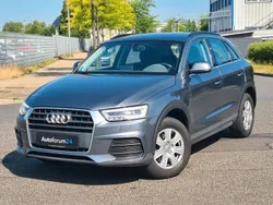 Grau Gebraucht 2018 Audi Q3 Basis SUV | 18.499 € (Superpreis)