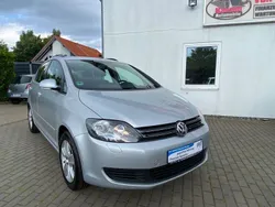 Silber Gebraucht 2009 VW Golf Plus Cross Comfortline Van / Kleinbus | 7.990 € (Teuer)