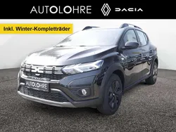 Schwarz Neu 2025 Dacia Sandero Expression Kleinwagen | 19.470 € (Etwas zu teuer)
