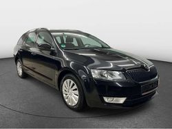 Schwarzmagic perleffekt Gebraucht 2013 Skoda Octavia Ambition Kombi | 9.990 € (Teuer)