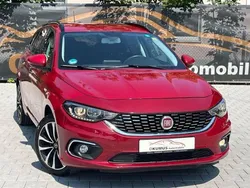 Rot Gebraucht 2017 Fiat Tipo Lounge Limousine | 9.999 € (Fairer Preis)