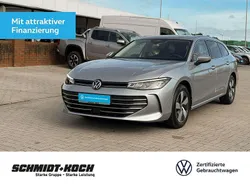 Silber Gebraucht 2024 VW Passat Business Limousine | 34.590 € (Fairer Preis)