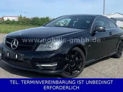 Obsidianschwarz metalliclack Gebraucht 2012 Mercedes C220 AMG line Coupé | 7.880 € (Guter Preis)