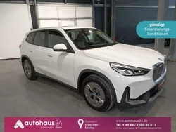 Weiß Gebraucht 2024 BMW iX1 Comfort Edition SUV | 43.440 € (Guter Preis)