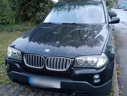 Schwarz Gebraucht 2009 BMW X3 SUV | 8.000 € (Fairer Preis)