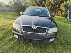 Schwarz Gebraucht 2008 Skoda Octavia Kombi | 1.650 € (Fairer Preis)