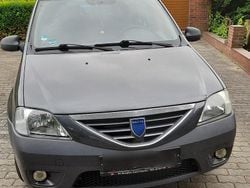 Grau Gebraucht 2007 Dacia Logan Kombi | 1.220 €