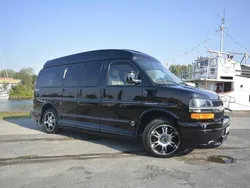 Schwarz Gebraucht 2013 Chevrolet Express SE Van / Kleinbus | 31.999 €