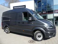 Indiumgrau metallic (metallic) Gebraucht 2022 VW Crafter Van | 36.800 € (Fairer Preis)