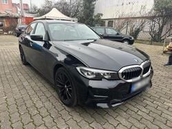 Schwarz Gebraucht 2021 BMW 318 M Sport Limousine | 24.000 € (Superpreis)