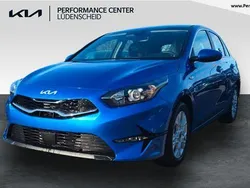 Blau Neu 2025 Kia Ceed Comfort Limousine | 25.990 € (Fairer Preis)