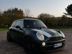 Grün Gebraucht 2004 Mini Cooper Kleinwagen | 2.100 € (Guter Preis)