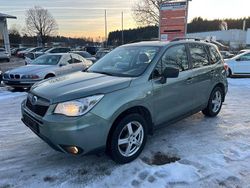 Grün Gebraucht 2014 Subaru Forester Active SUV | 5.999 € (Fairer Preis)