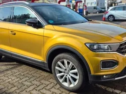 Gelb Gebraucht 2018 VW T-Roc Beats SUV | 21.450 € (Fairer Preis)